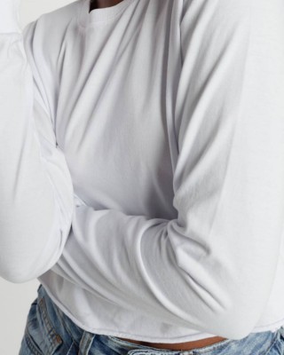 T-Shirt Cropped Manga longa Branca La Femme